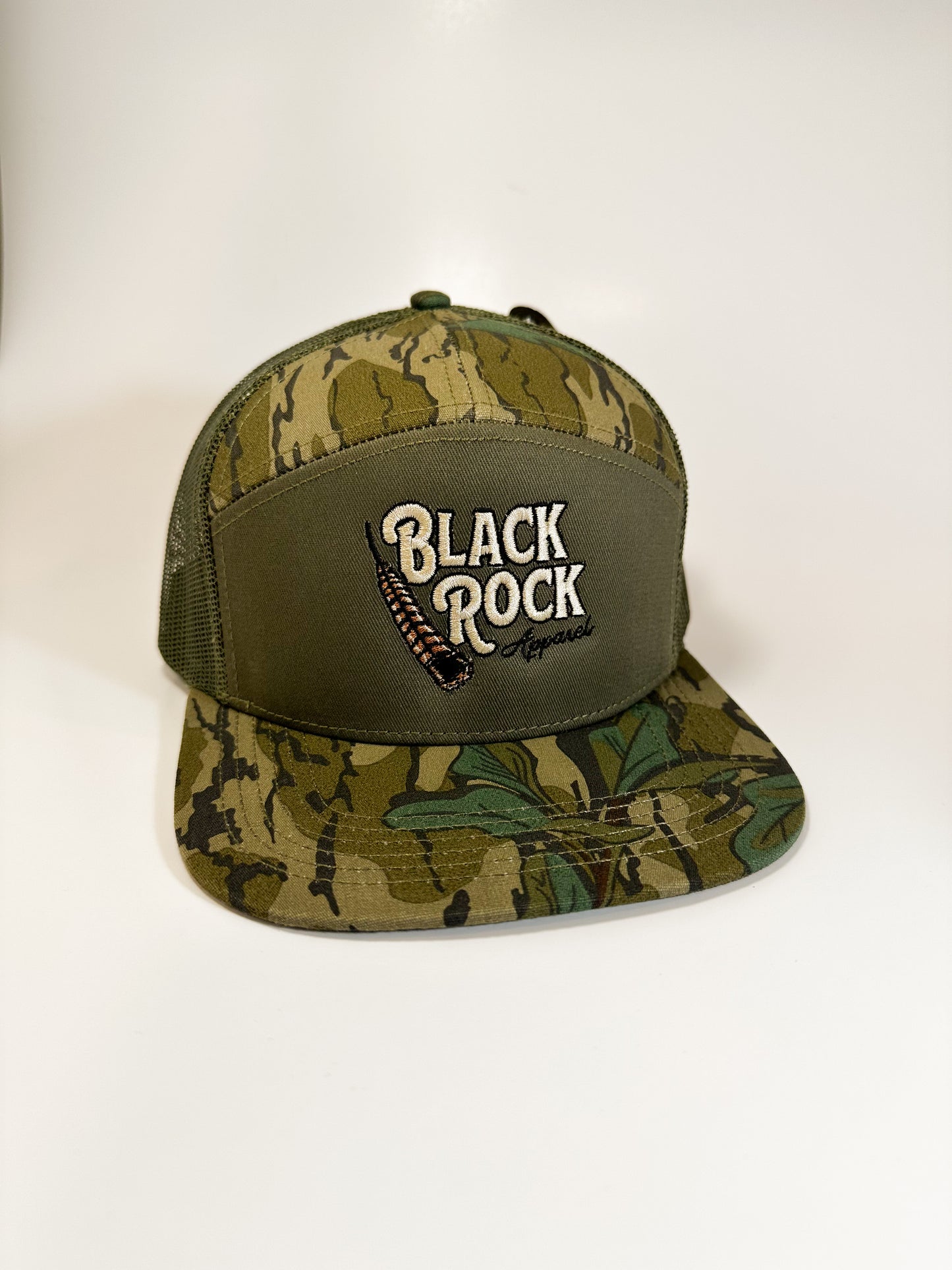 Greenleaf 7 Panel Stacked Logo